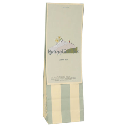 Loose apricot-vanilla tea